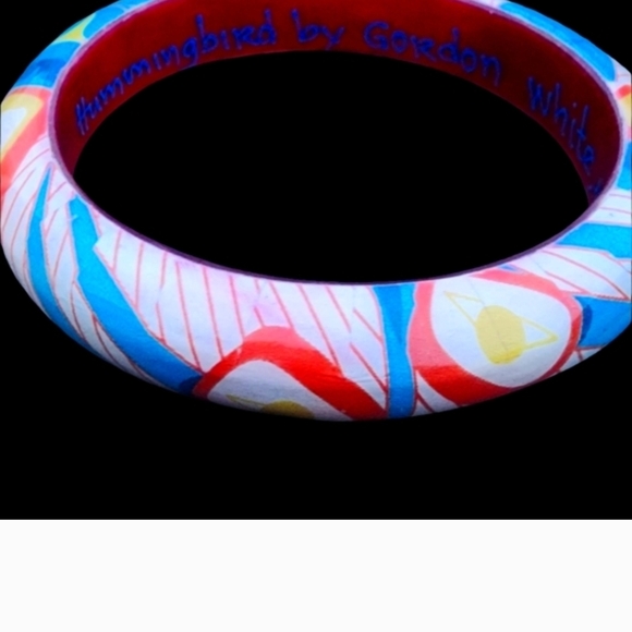 Wooden Hand Painted Turquoise Color Hummingbird Bracelet Gordon White Reto - Picture 5 of 8